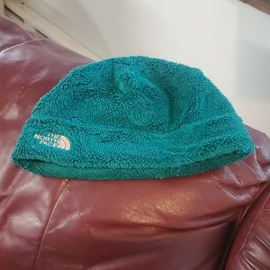 Turquoise North Face hat small
